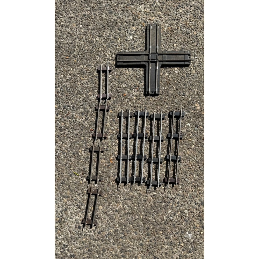 Vintage Model Train Track Lot Straight Sections and 90 Degree Crossover Piece